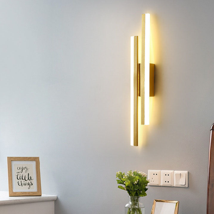 Modern Minimalist Lines Iron Acrylic LED Wall Lamp