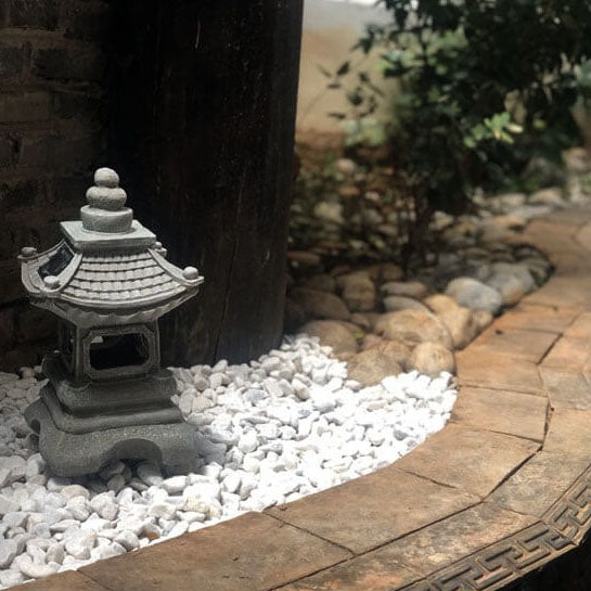 Japanese Zen Solar Waterproof Pagoda Stone LED Outdoor Garden Decoration Landscape Lighting