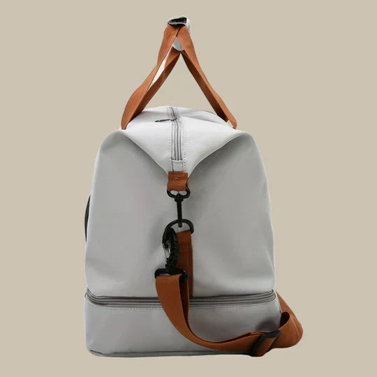 Modern Traveler Duffel Bag - Spacious Design for Travel and Gym