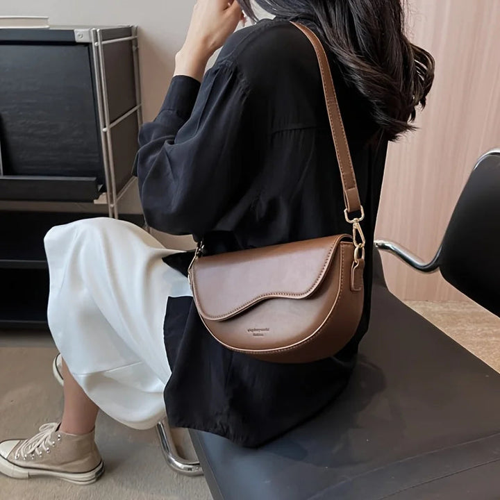 Cleo – Saddle Crossbody Shoulder Bag, Wide Strap