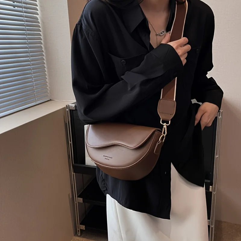 Cleo – Saddle Crossbody Shoulder Bag, Wide Strap