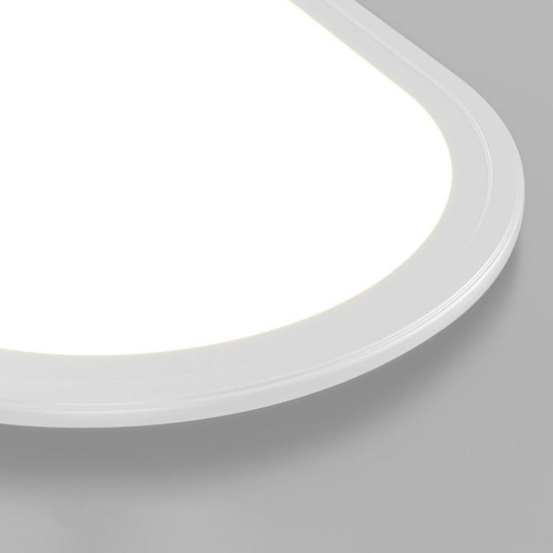 Rilo Oval Ceiling Lamp