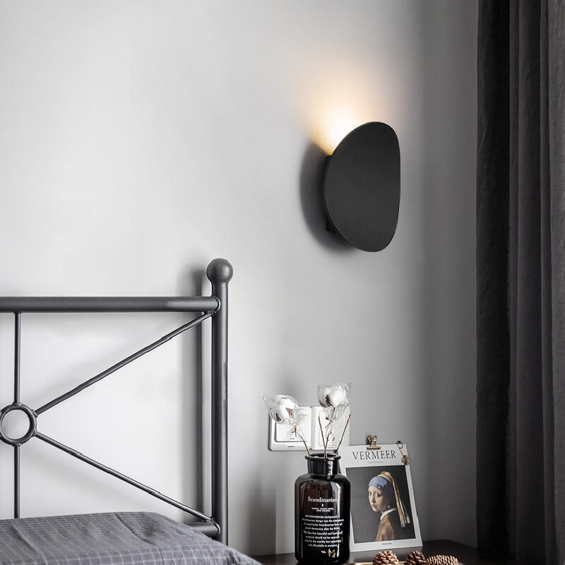 Minimalist Round 1-Light Source LED Indoor Outdoor Wall Lamp
