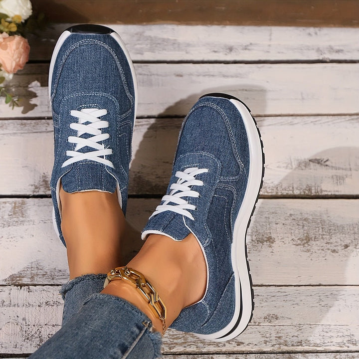 Classic Lace-Up Low-Top Sneaker for Women