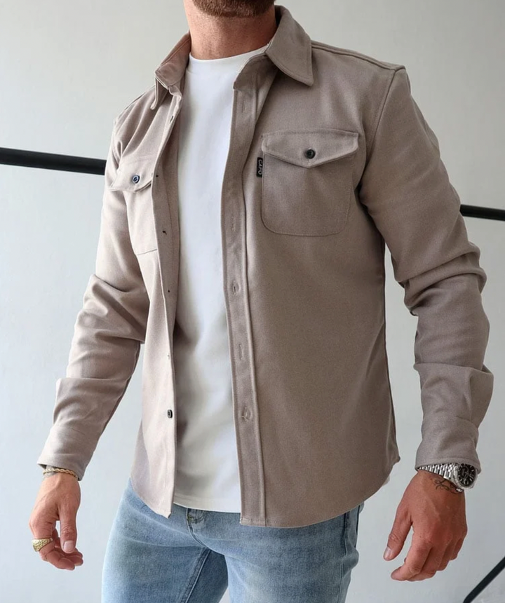 Casual Men's Shirt Jacket with Button Closure and Chest Pockets