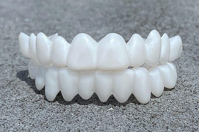 SmileEase Adjustable Cosmetic Teeth Cover Upper & Lower Set