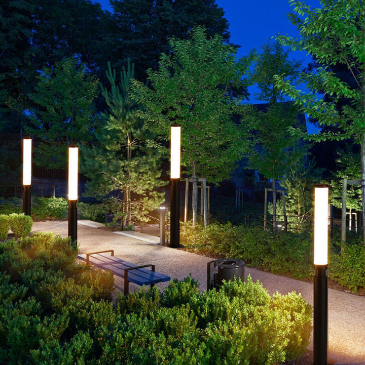 Modern Minimalist Acrylic Aluminum Hardware Lipstick Design LED Outdoor Lawn Floor Lamp For Outdoors