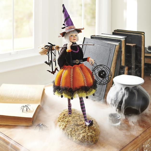 Enchanted Witch Resin Figurine - Handmade Halloween Decoration with Intricate Details