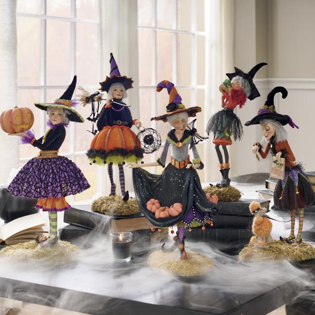Enchanted Witch Resin Figurine - Handmade Halloween Decoration with Intricate Details