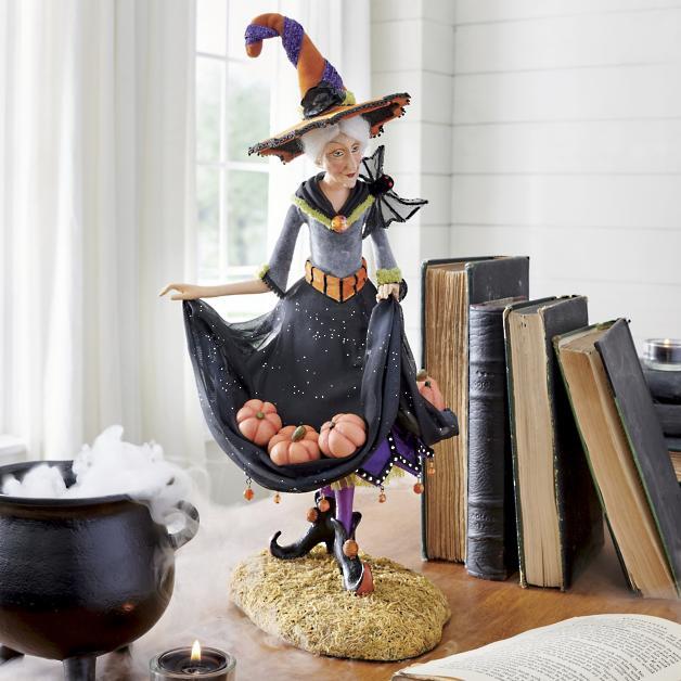 Enchanted Witch Resin Figurine - Handmade Halloween Decoration with Intricate Details