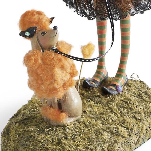 Enchanted Witch Resin Figurine - Handmade Halloween Decoration with Intricate Details