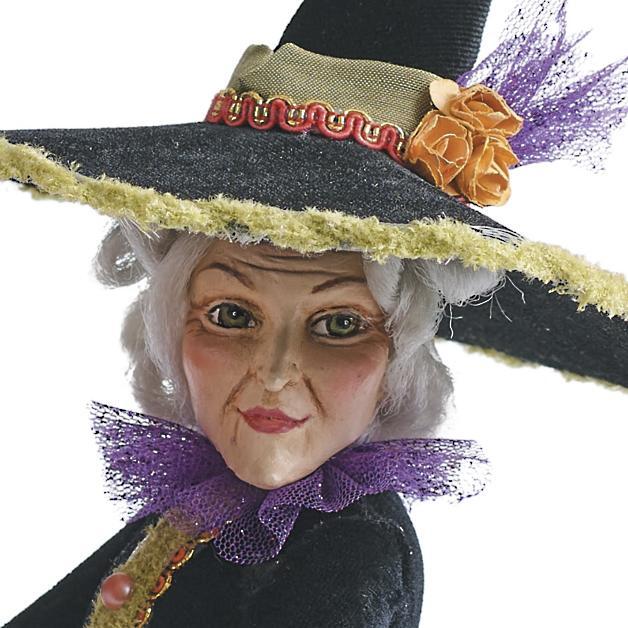 Enchanted Witch Resin Figurine - Handmade Halloween Decoration with Intricate Details