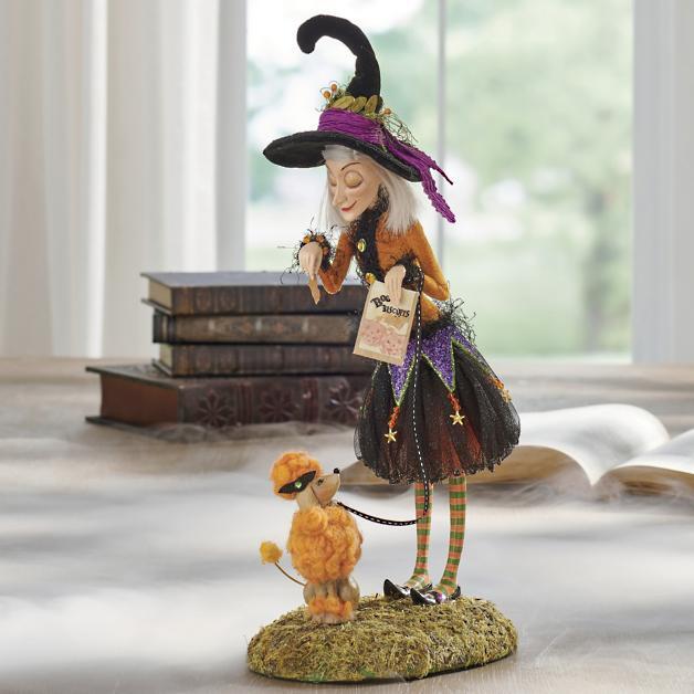 Enchanted Witch Resin Figurine - Handmade Halloween Decoration with Intricate Details
