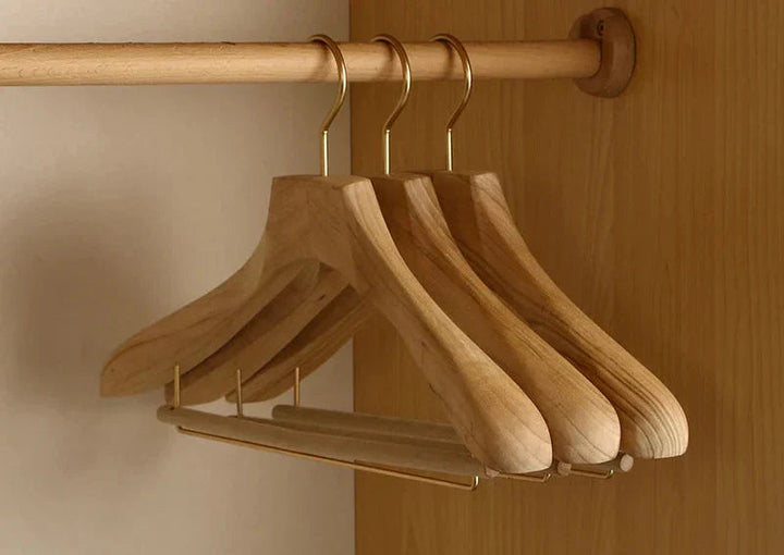 Premium Camphor Wood Closet Hangers with Wide Shoulders - Set of 2