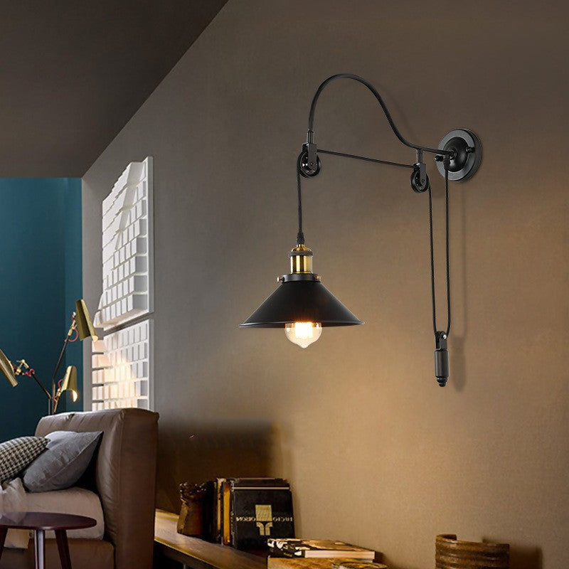Retro Industrial Forged Iron 1-Light Source Pulley Wall Lamp