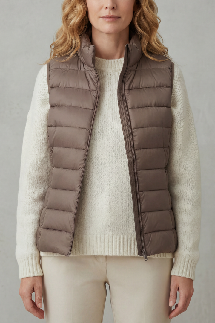 Women's Lightweight Quilted Layering Vest – Effortless Warmth & Style