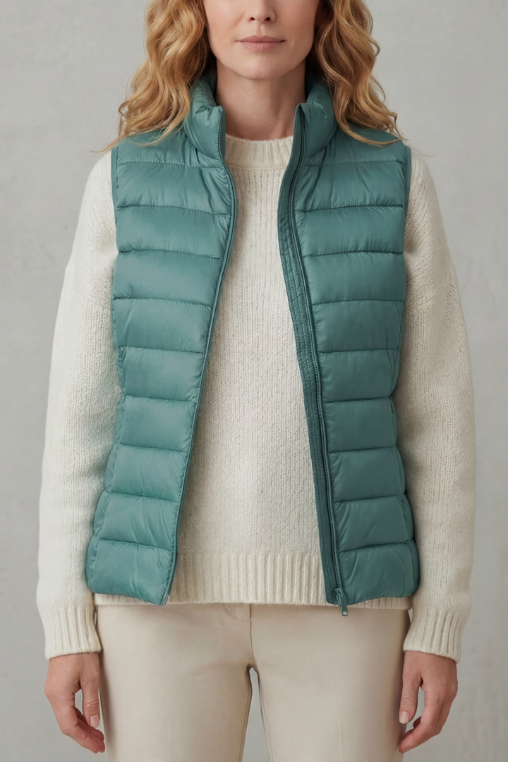 Women's Lightweight Quilted Layering Vest – Effortless Warmth & Style