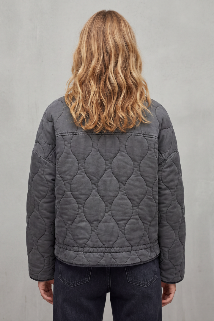 Women's Classic Quilted Puffer Jacket with Flattering Silhouette