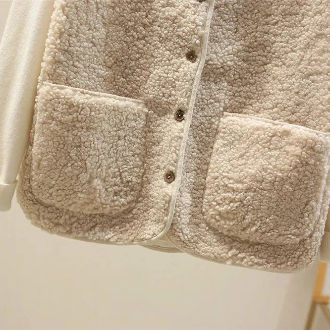 Women's Plush Sherpa Sleeveless Vest – Warm, Lightweight & Casual Layering