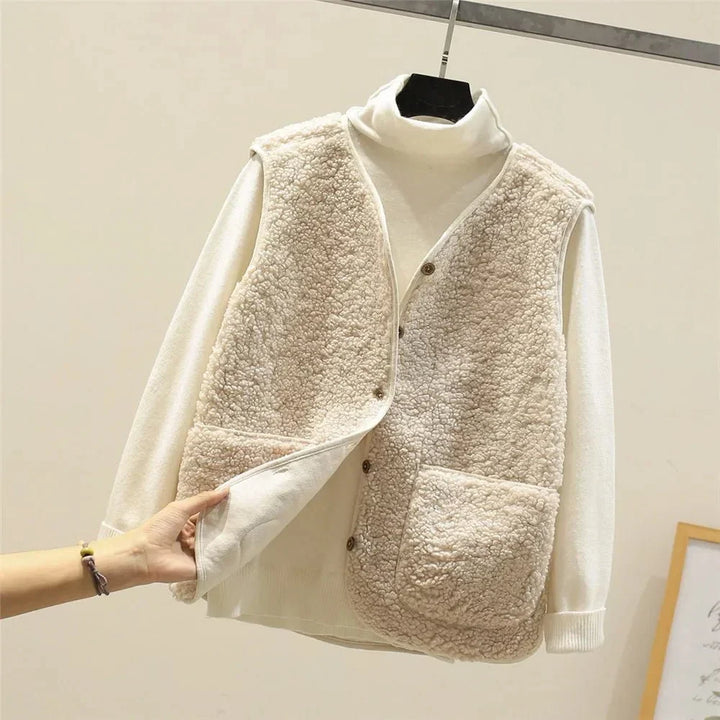 Women's Plush Sherpa Sleeveless Vest – Warm, Lightweight & Casual Layering
