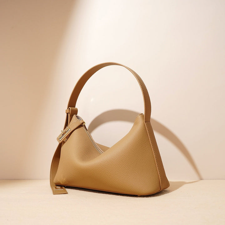 Quinn – Pebbled Shoulder Bag With Gold Lock Charm