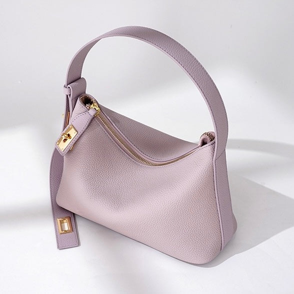 Quinn – Pebbled Shoulder Bag With Gold Lock Charm