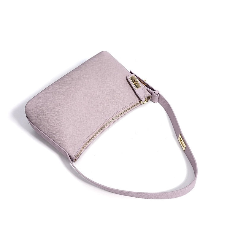 Quinn – Pebbled Shoulder Bag With Gold Lock Charm