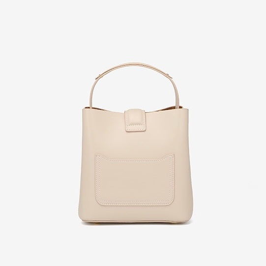 Cali – Bucket Bag With Gold D Ring And Crossbody Strap