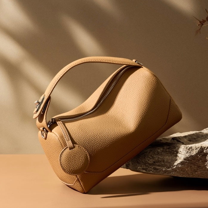 Reeve – Pebbled Shoulder Bag With Crossbody Strap
