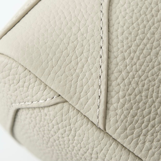 Reeve – Pebbled Shoulder Bag With Crossbody Strap