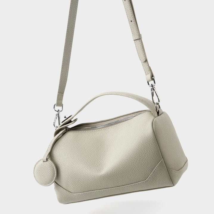 Reeve – Pebbled Shoulder Bag With Crossbody Strap