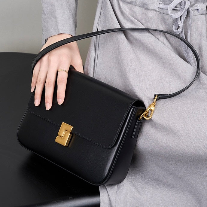 Lola – Women's Shoulder Bag With Gold Turn-Lock Closure