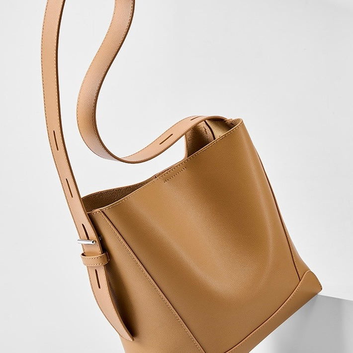 Wren – Women's Bucket Bag, Crossbody Shoulder Purse with Inner Zip Pocket