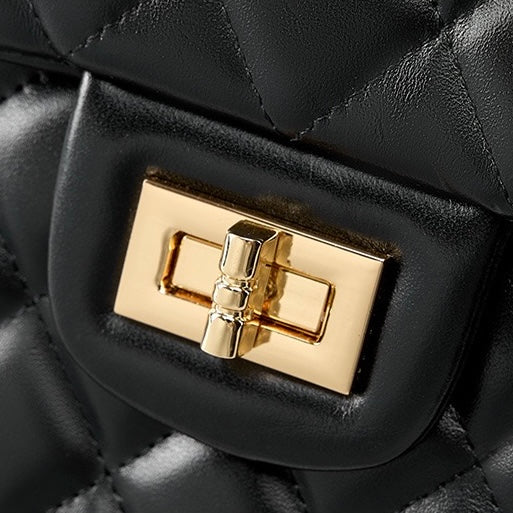 Lena – Quilted Chain Crossbody Bag, Classic Shoulder Purse with Turn-Lock Closure
