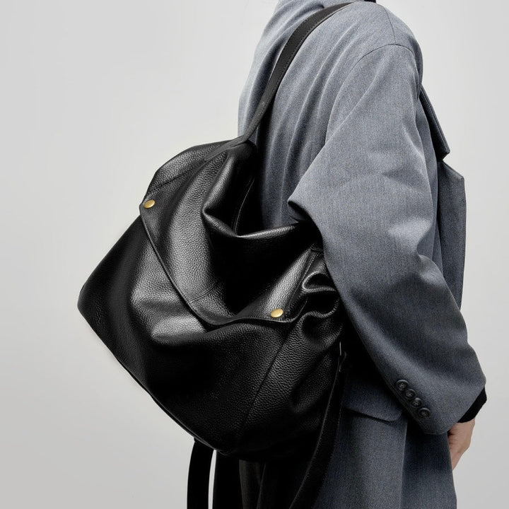 Harlow – Large Leather Hobo Bag, Women's Oversized Shoulder Bag with Crossbody Strap & Front Pocket