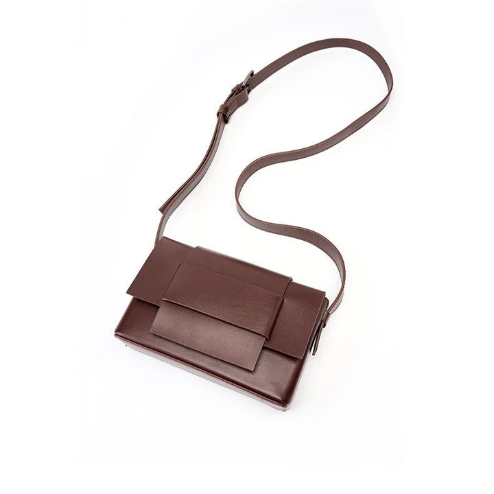 Corden – Unisex Leather Crossbody Bag with Structured Flap & Belt Loop Detail