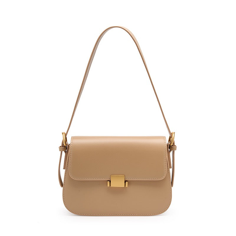 Arden – Structured Shoulder Bag With Gold-Tone Lock Closure