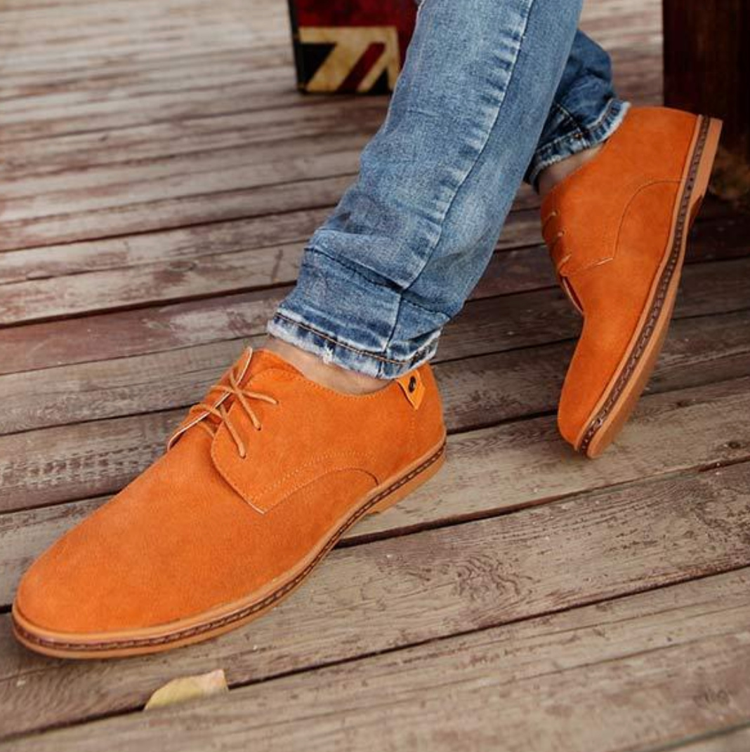 Men's Suede Derby Shoes with Lace Closure and Textured Finish