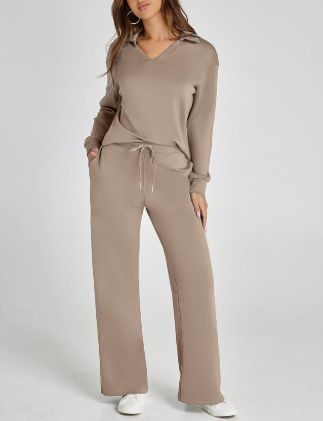 Relaxed Comfort Two-Piece Lounge Set – V-Neck Top & Wide Leg Pants