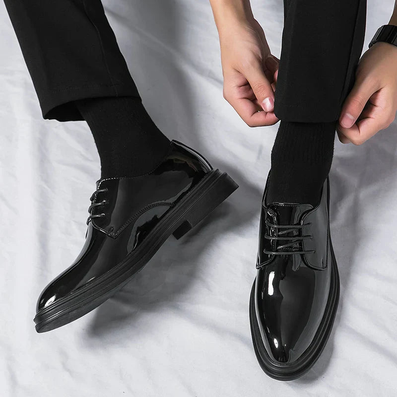 Men’s Patent Derby Dress Shoes – Sleek Gloss Finish for Formal Occasions