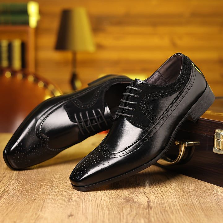 Men’s Orthopaedic Leather Wingtip Brogue Oxford Shoes – Two-Tone Formal Design