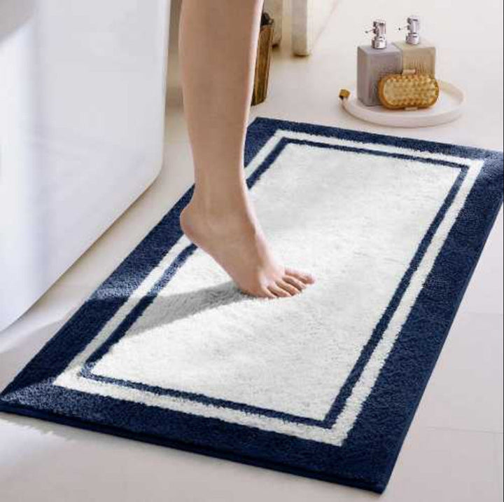 Premium Plush Bathroom Floor Mat with Non-Slip Backing