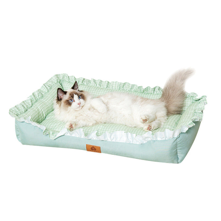 Premium Ruffled Comfort Pet Bed with Washable Cover