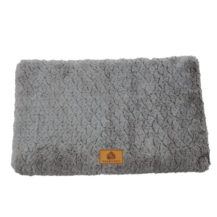 Premium Plush Pet Comfort Blanket – Soft & Cozy for Dogs and Cats