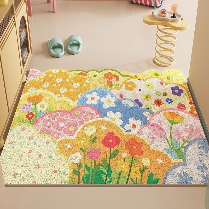Botanical Bloom Area Rug - Vintage Floral Design for Living Rooms & Bedrooms