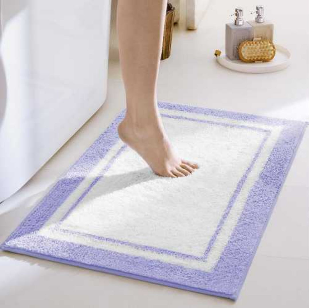 Premium Plush Bathroom Floor Mat with Non-Slip Backing
