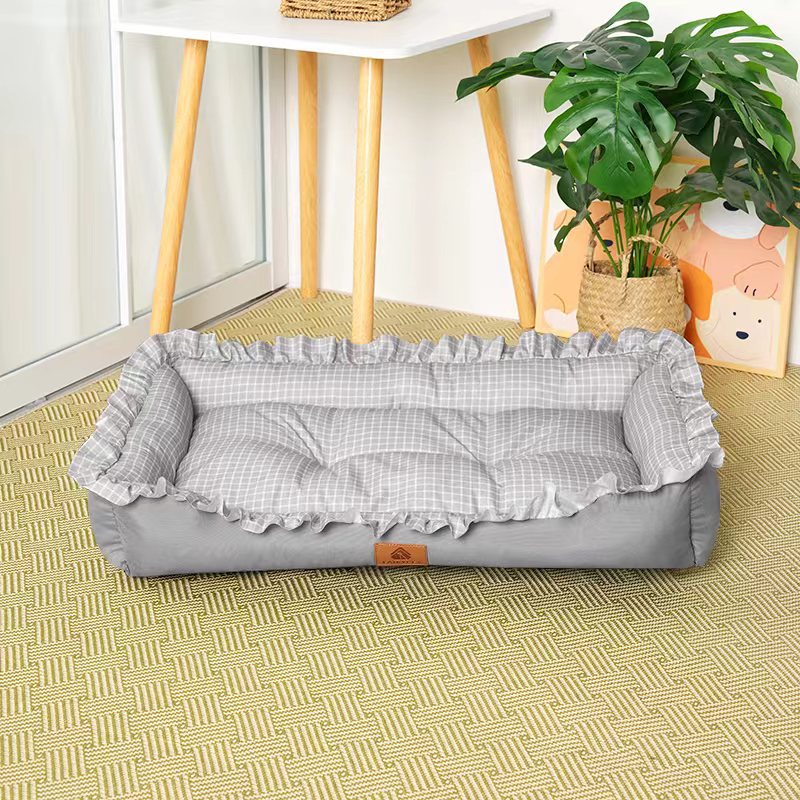 Premium Ruffled Comfort Pet Bed with Washable Cover