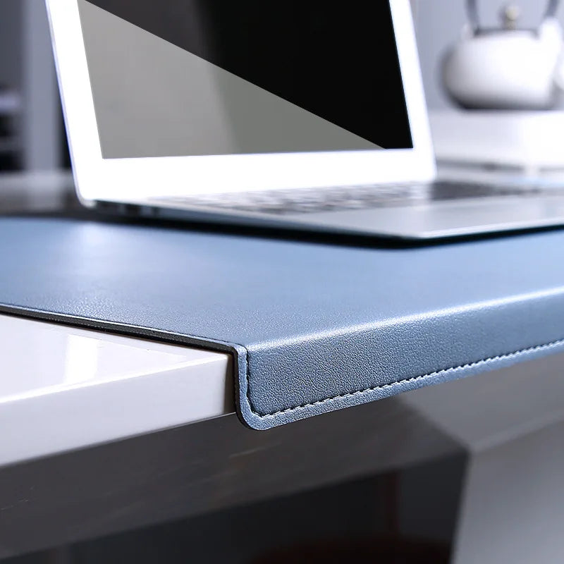 Premium PU-Leather Desk Pad with Wrist Support – Non-Slip Surface for Office and Gaming