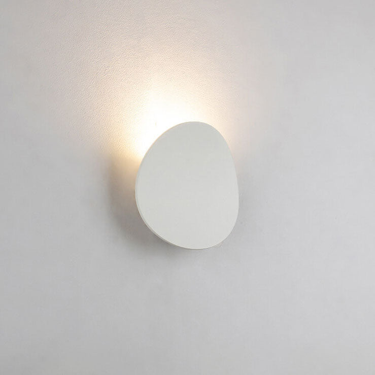 Minimalist Round 1-Light Source LED Indoor Outdoor Wall Lamp