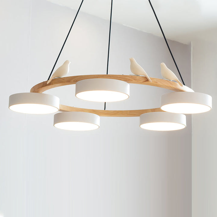 Cliff Chandelier Bird Round
